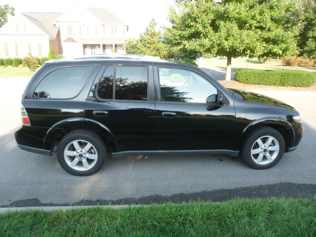 Saab 9-7X Regular Cab 2WD SUV