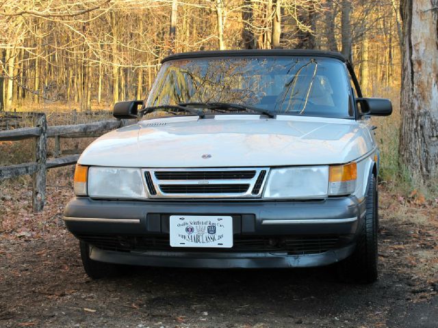 Saab 900 ST Utility Truck Convertible