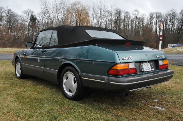 Saab 900 1992 photo 4