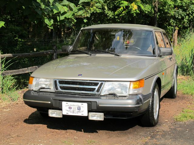 Saab 900 W-1sc PKG Hatchback