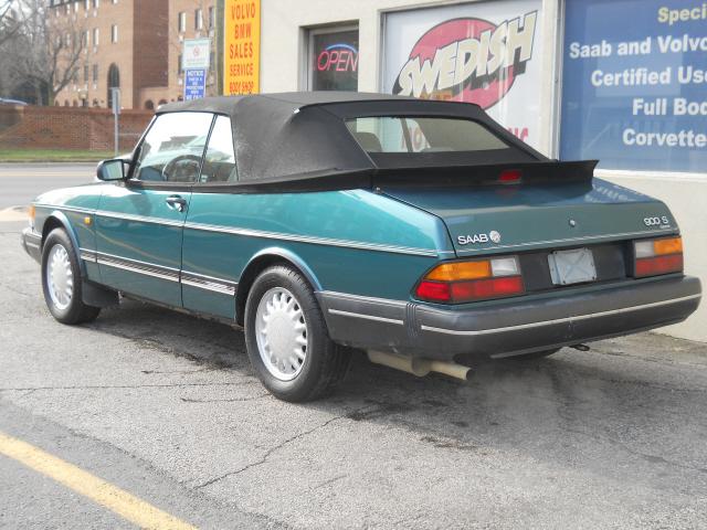 Saab 900 1994 photo 2