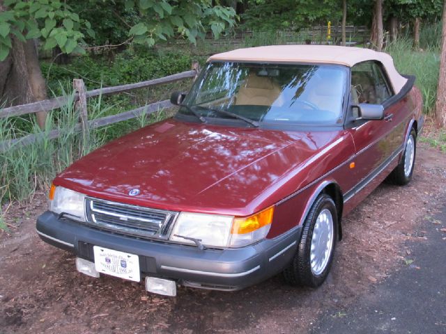 Saab 900 1994 photo 2