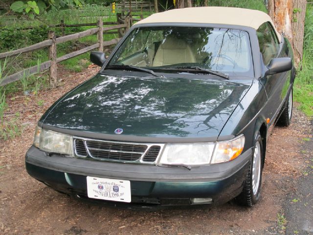 Saab 900 1995 photo 2