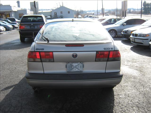 Saab 900 1995 photo 2