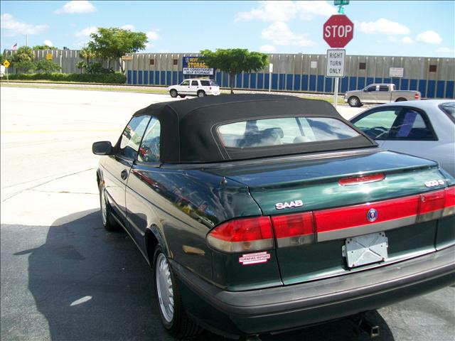 Saab 900 1995 photo 2