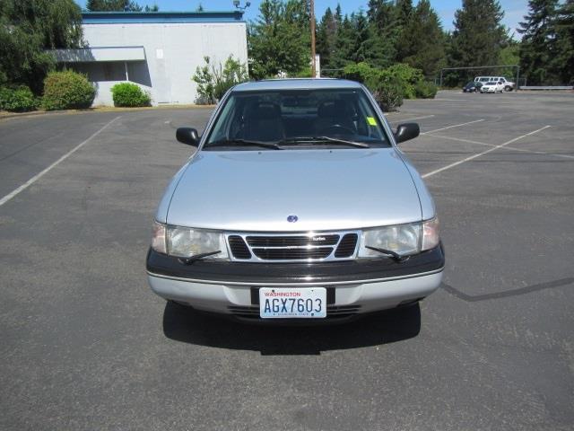 Saab 900 1996 photo 1