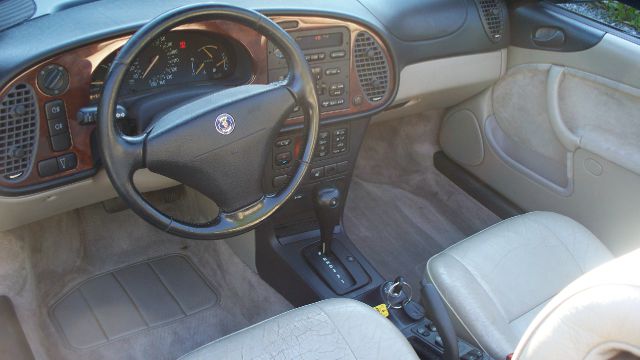 Saab 900 1996 photo 6