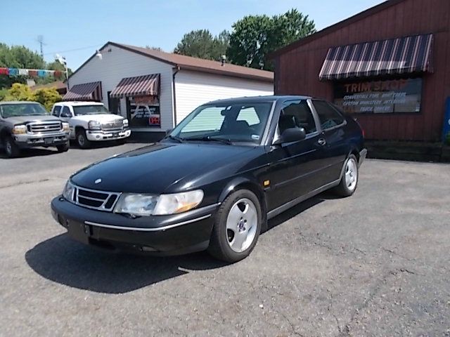 Saab 900 2.0T 1 Owner Hatchback