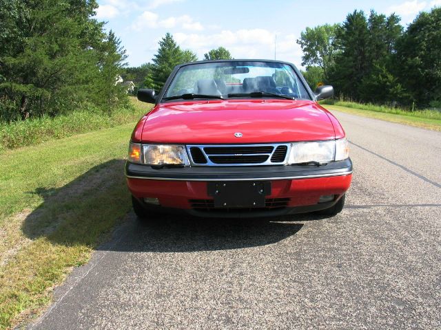 Saab 900 1997 photo 2