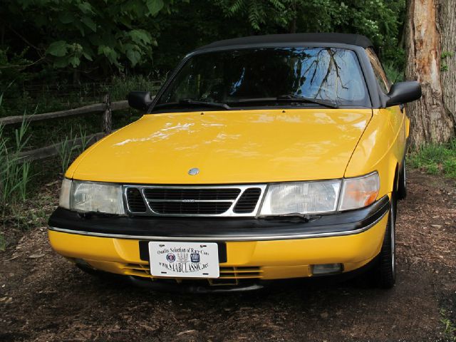 Saab 900 1997 photo 1