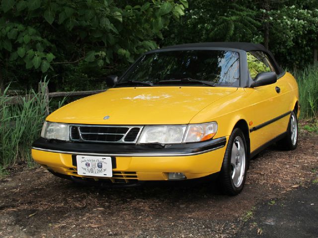 Saab 900 1997 photo 3