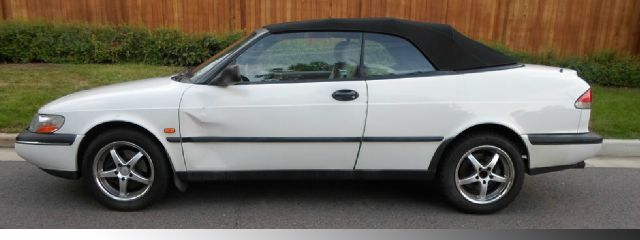 Saab 900 1998 photo 3