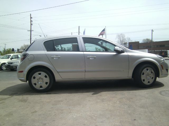 Saturn Astra 2008 photo 2