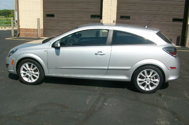 Saturn Astra 4X4 Diesel SLE Hatchback