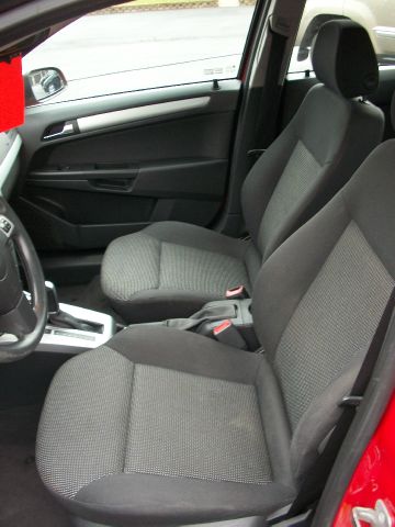 Saturn Astra 2008 photo 1