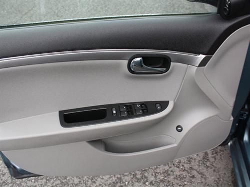 Saturn Aura 2009 photo 2