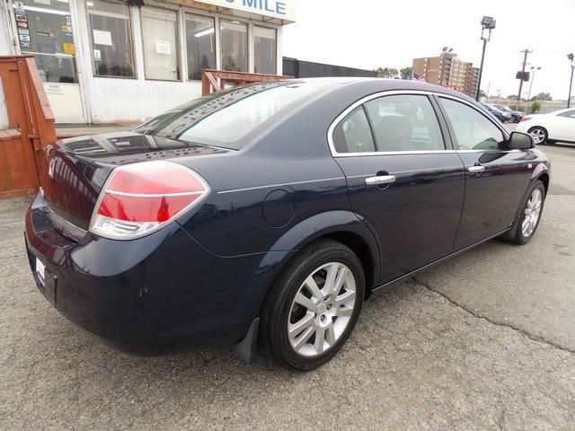 Saturn Aura XLS Sedan