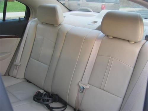 Saturn Aura 2009 photo 4