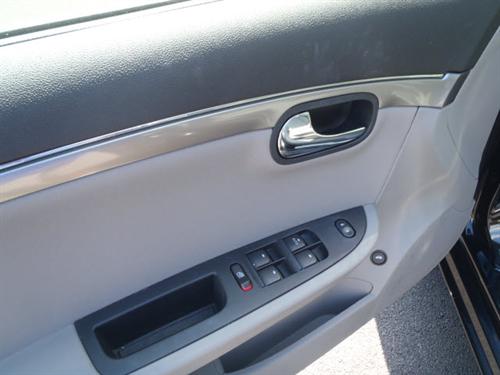 Saturn Aura 2009 photo 2