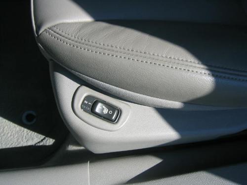 Saturn Aura 2009 photo 3