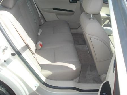 Saturn Aura 2009 photo 3