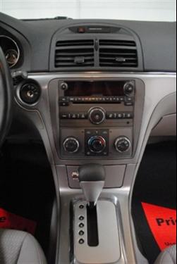 Saturn Aura 2009 photo 2