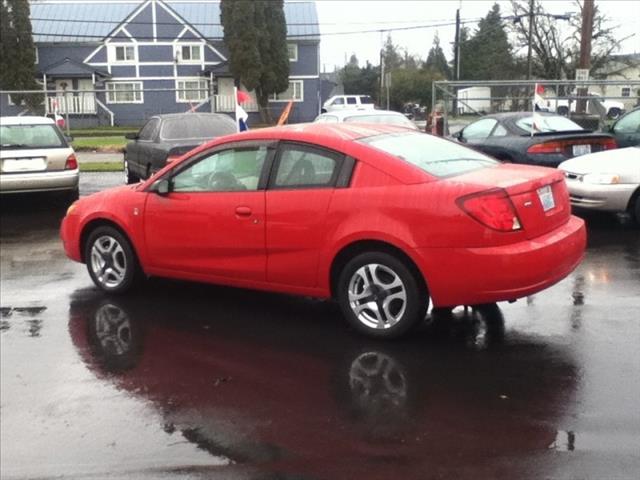 Saturn Ion 2003 photo 2