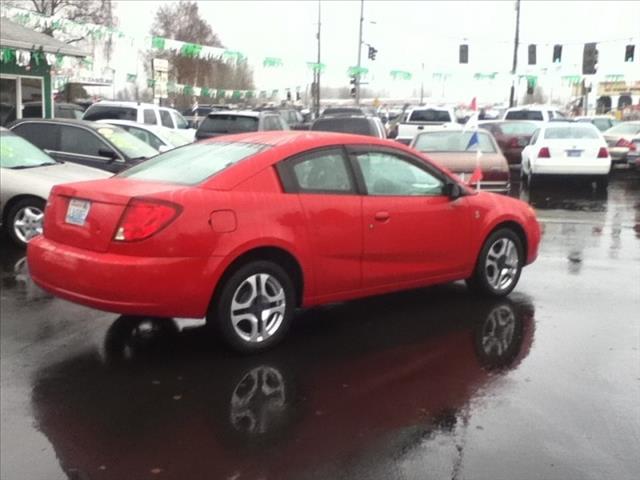 Saturn Ion 2003 photo 3
