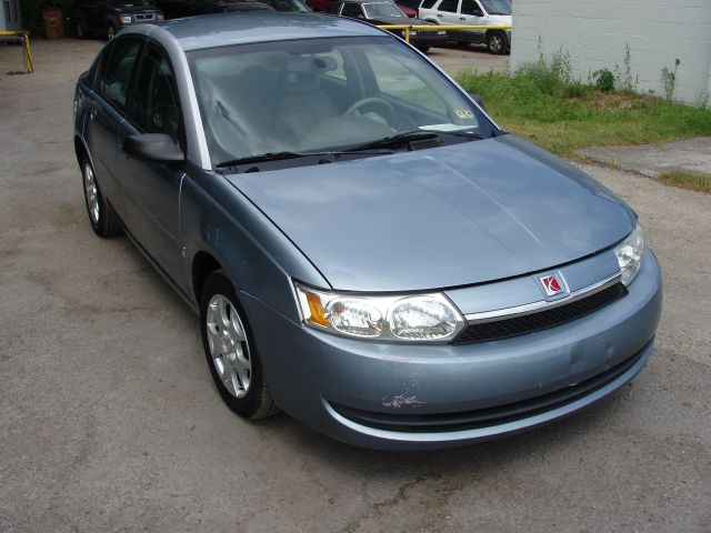 Saturn Ion 2003 photo 4
