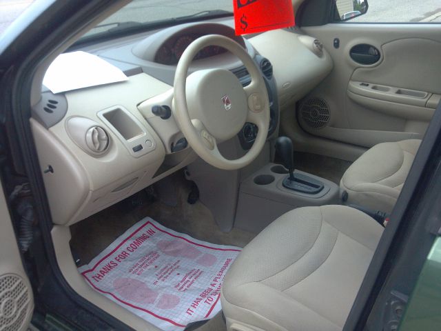 Saturn Ion 2003 photo 3