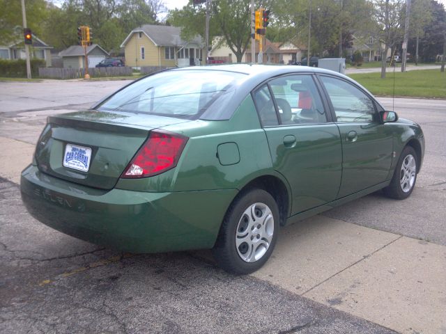 Saturn Ion 2003 photo 4