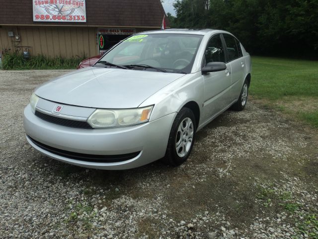 Saturn Ion 2003 photo 2
