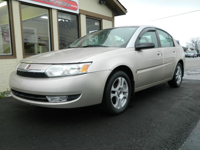 Saturn Ion 2003 photo 3