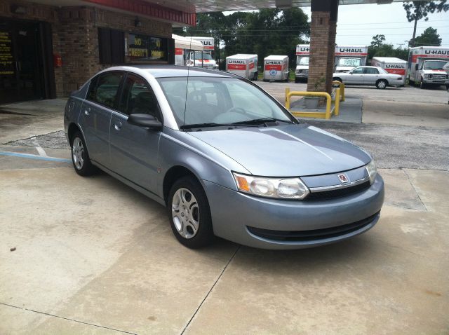 Saturn Ion 2003 photo 2