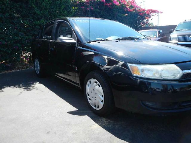 Saturn Ion 2003 photo 3