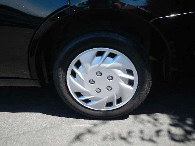 Saturn Ion 2003 photo 4