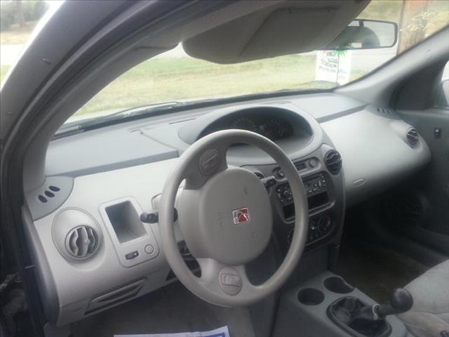 Saturn Ion SXT Premium Sedan