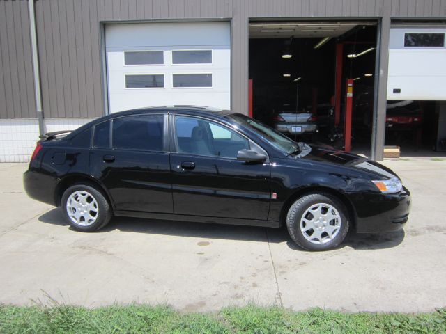 Saturn Ion 2003 photo 20