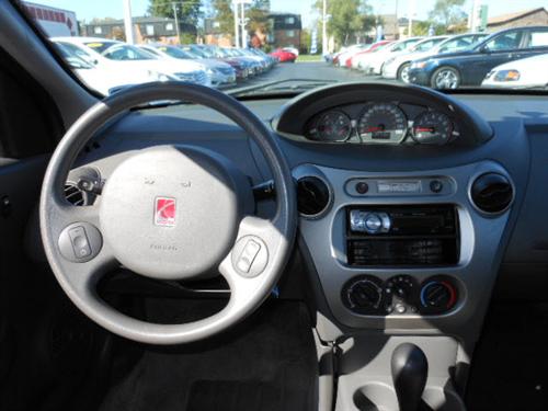 Saturn Ion 2004 photo 1