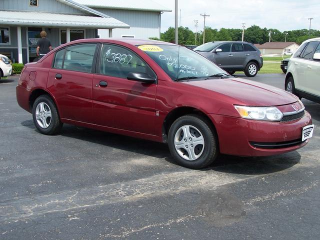 Saturn Ion 2004 photo 1