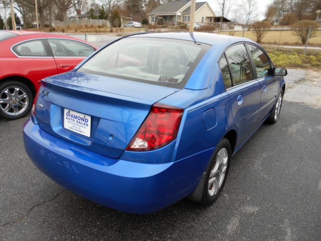Saturn Ion 2004 photo 3