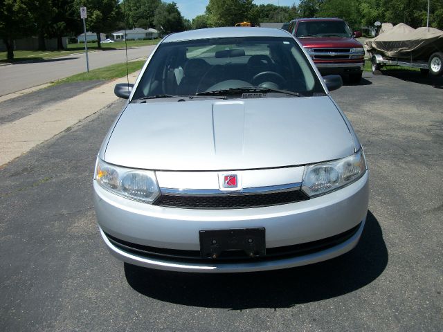 Saturn Ion 2004 photo 1
