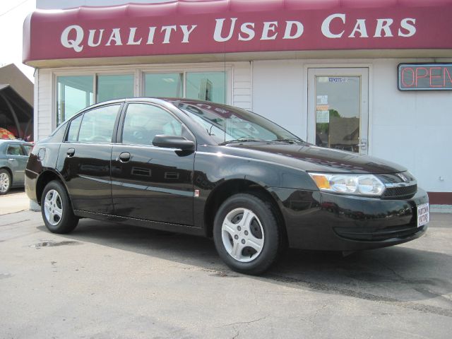Saturn Ion LE Sedan
