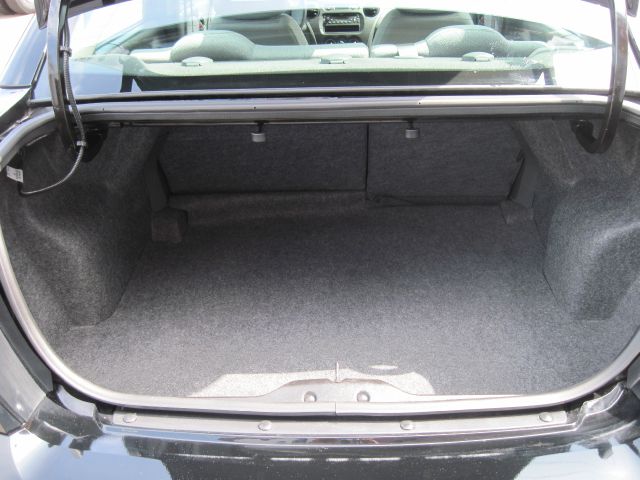 Saturn Ion 2004 photo 2