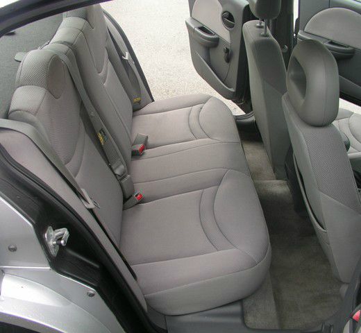 Saturn Ion 2004 photo 4