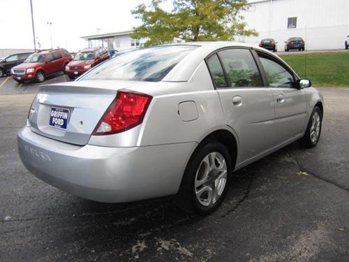 Saturn Ion 2004 photo 2