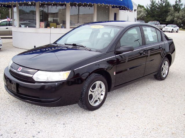 Saturn Ion 2004 photo 4