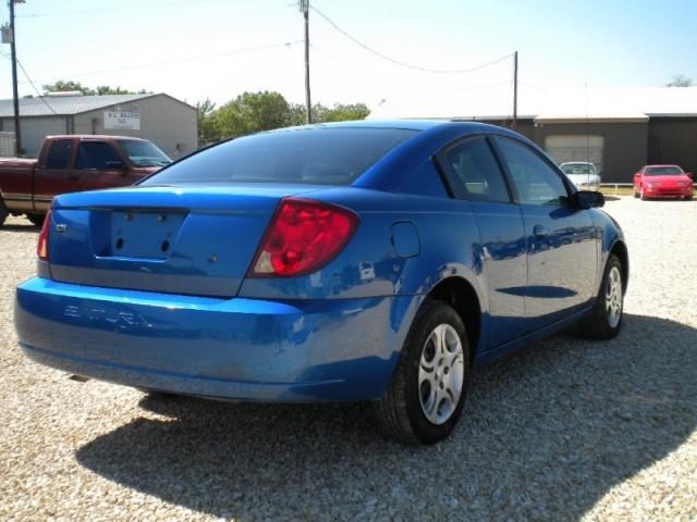 Saturn Ion 2004 photo 2
