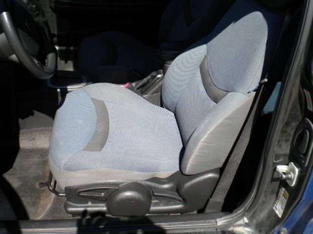 Saturn Ion 2004 photo 4