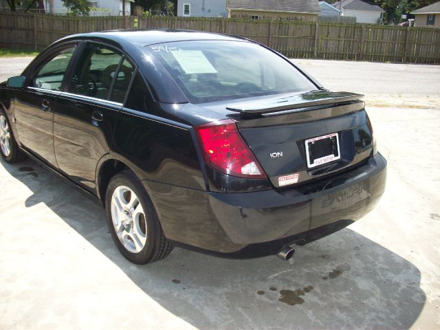 Saturn Ion 2004 photo 3